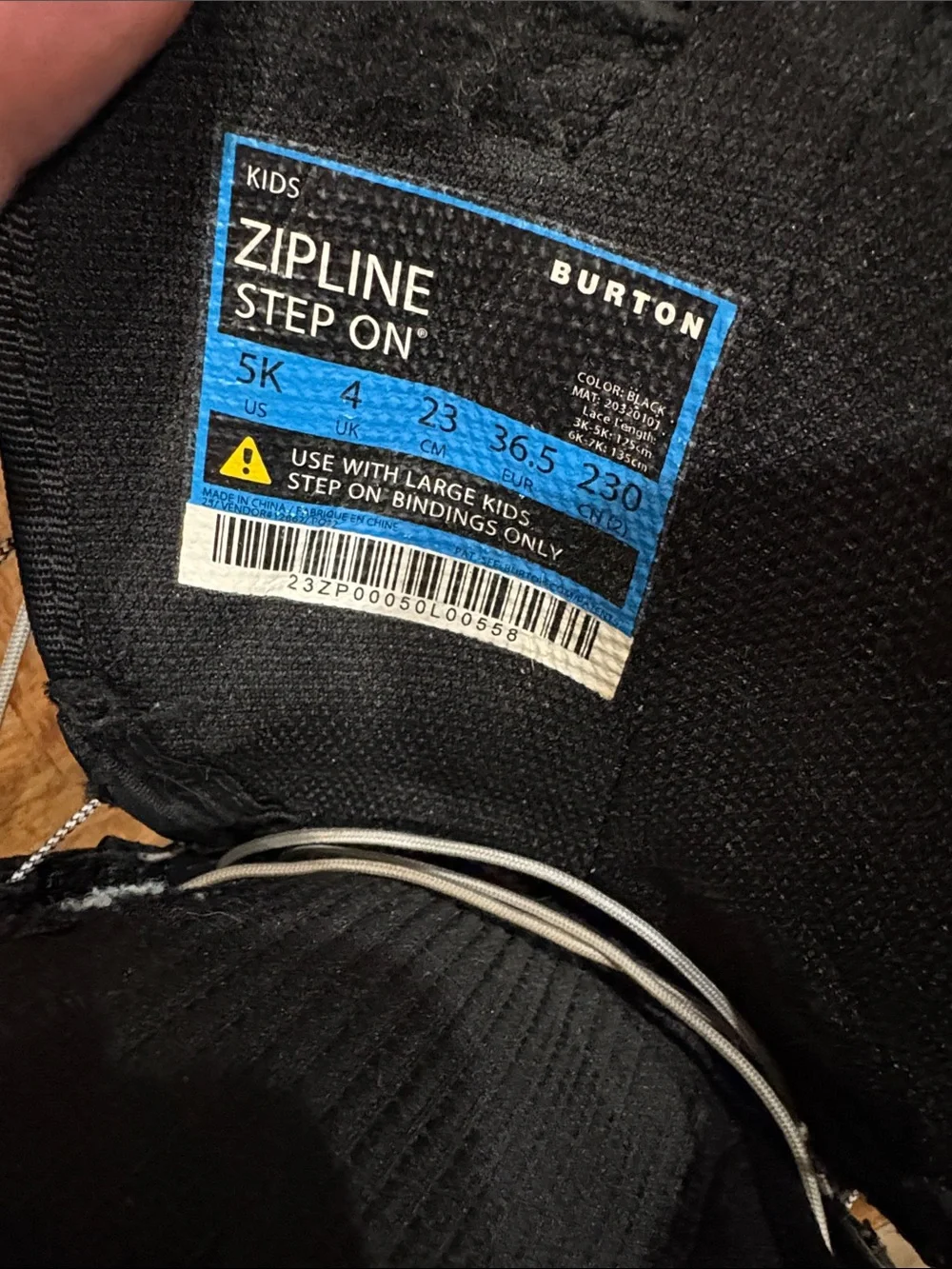 Burton Ski/Snowboard Boots. Zipline step on size 5 K